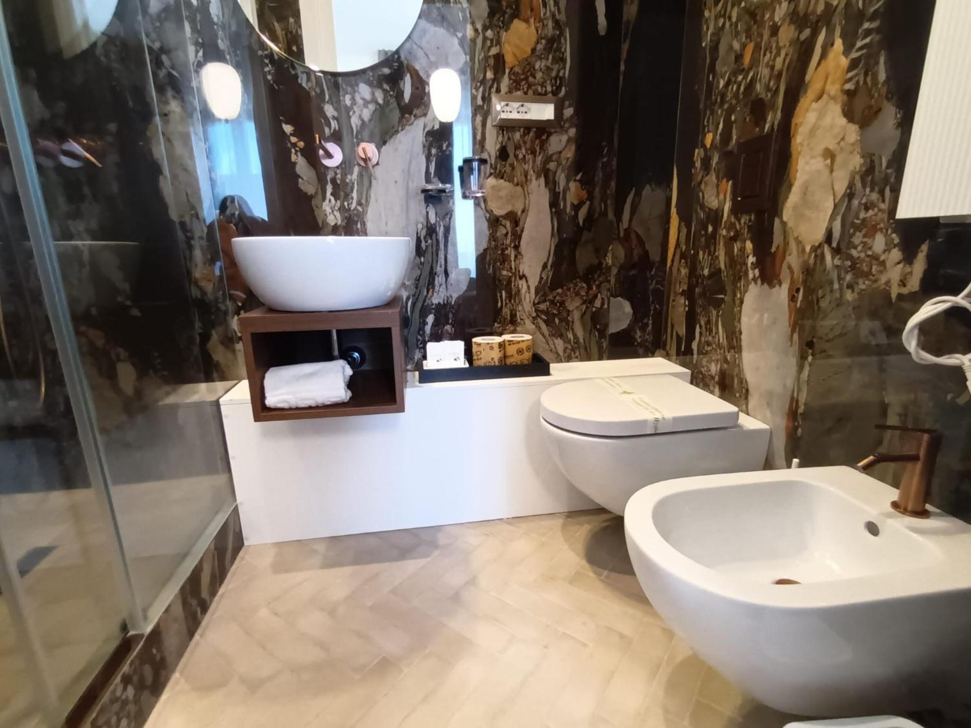 B&Bari, Via Crollalanza, Le Case Di Aurelia Guesthouse المظهر الخارجي الصورة