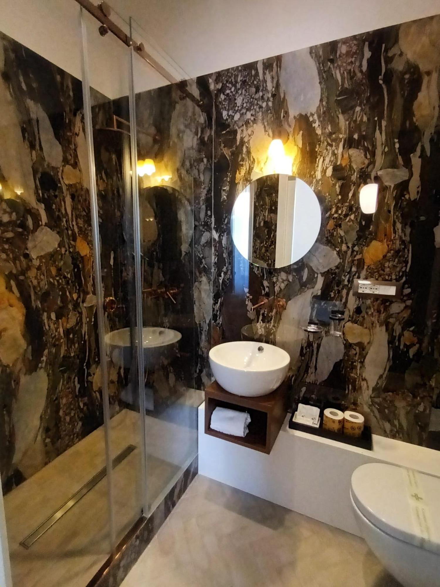 B&Bari, Via Crollalanza, Le Case Di Aurelia Guesthouse المظهر الخارجي الصورة